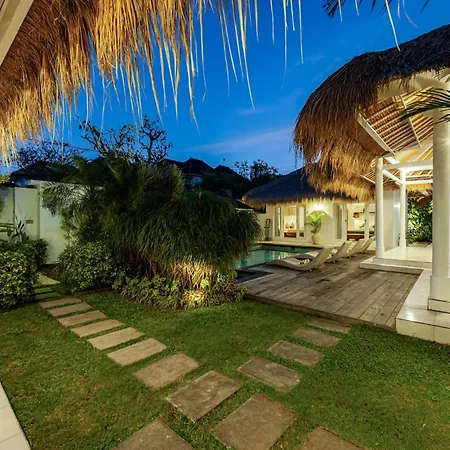 Villa Noa By Optimum Bali - 10Min Walk To Central Seminyak-3