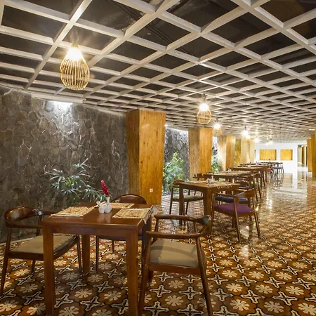 Signature Seminyak Hotel-2