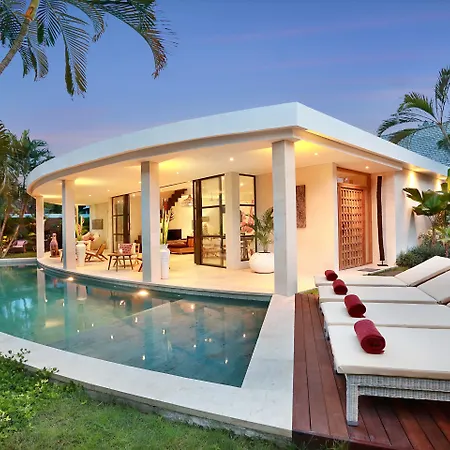 Seminyak White Design Villa-3