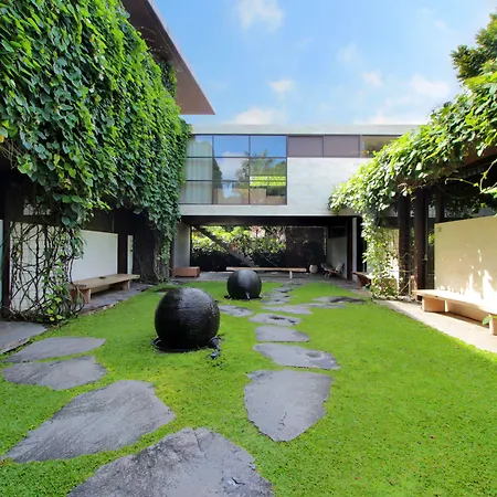 Clio Apartment-2