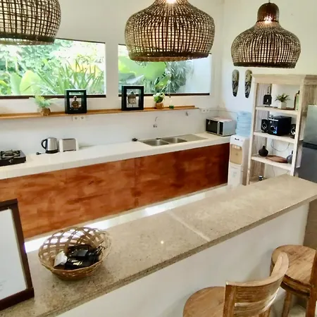 Villa Monti - Legian - Seminyak - Lovely 2 Bedroom Villa - Great Location !-3