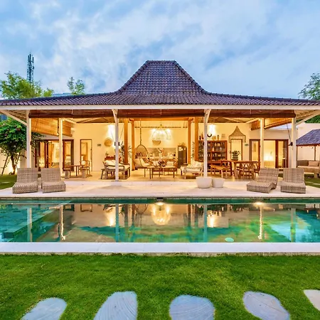 Villa Folie By Alfred In Bali-3