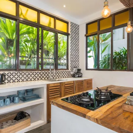 Villa Metisse by Villa Finder-3
