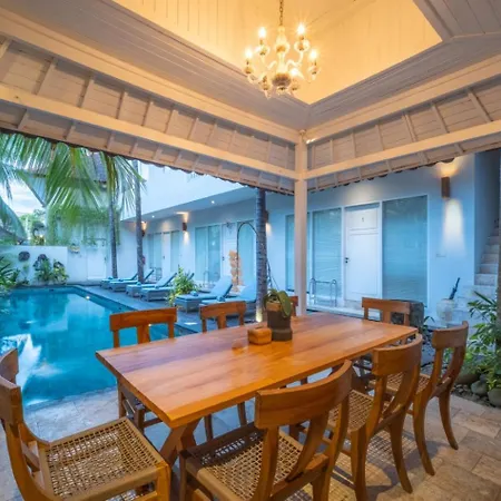 Room & Vespa 4 - Central Seminyak Near Beach-2