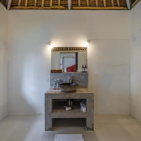 Villa Palm Tree - Huge 4Bd Villa Center Seminyak-2