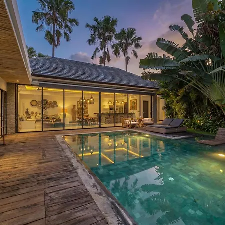 Villa Marlon - Sleek&Sophisticated 3 BR Villa in Seminyak-2