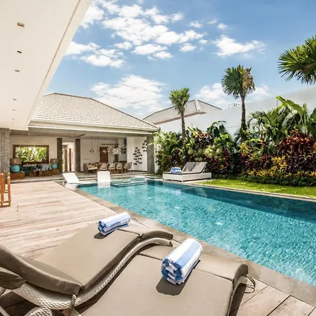 5Br Designer Villa, Walk To Beach, Luxury Leisure-3