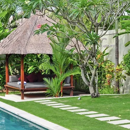 Villa Kebun-2