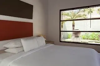B Villa + Pool-2