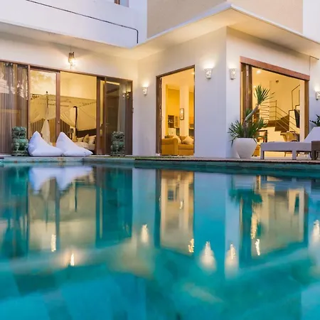 Villa Duna Seminyak Bali-3