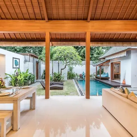 Manis, Luxury 3 Bedroom Heart Of Seminyak-3