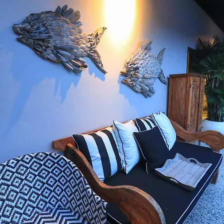 Villa Bloom 1 - 4 Bedrooms, 4 Bathrooms, Private Pool Close To The Beach-2