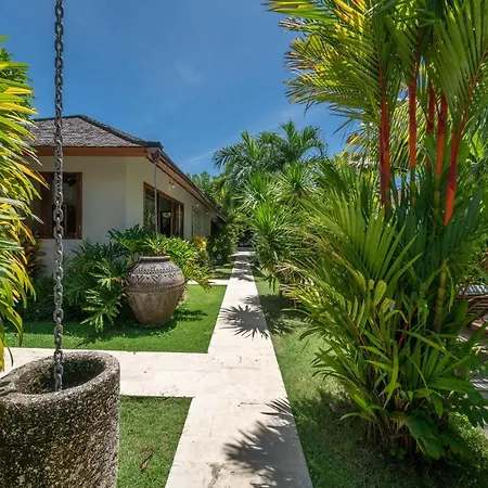 Villa Teman - Luxury 4Br Villa In Central Seminyak - Huge Pool-2