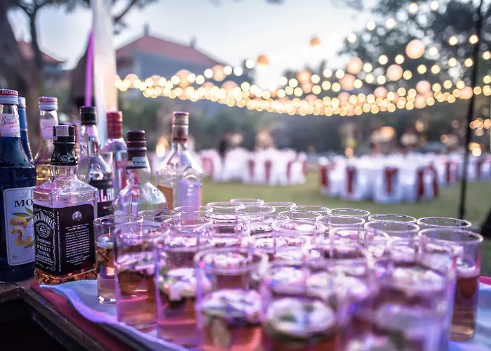 Hotels in de buurt van Skull