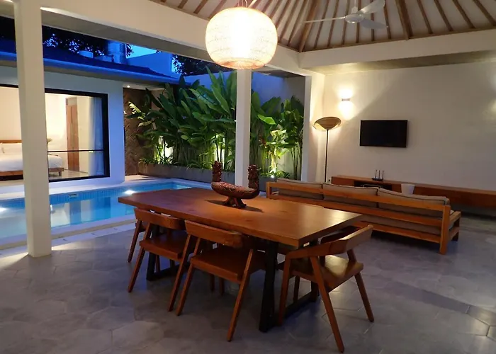 Villa Hujan Seminyak